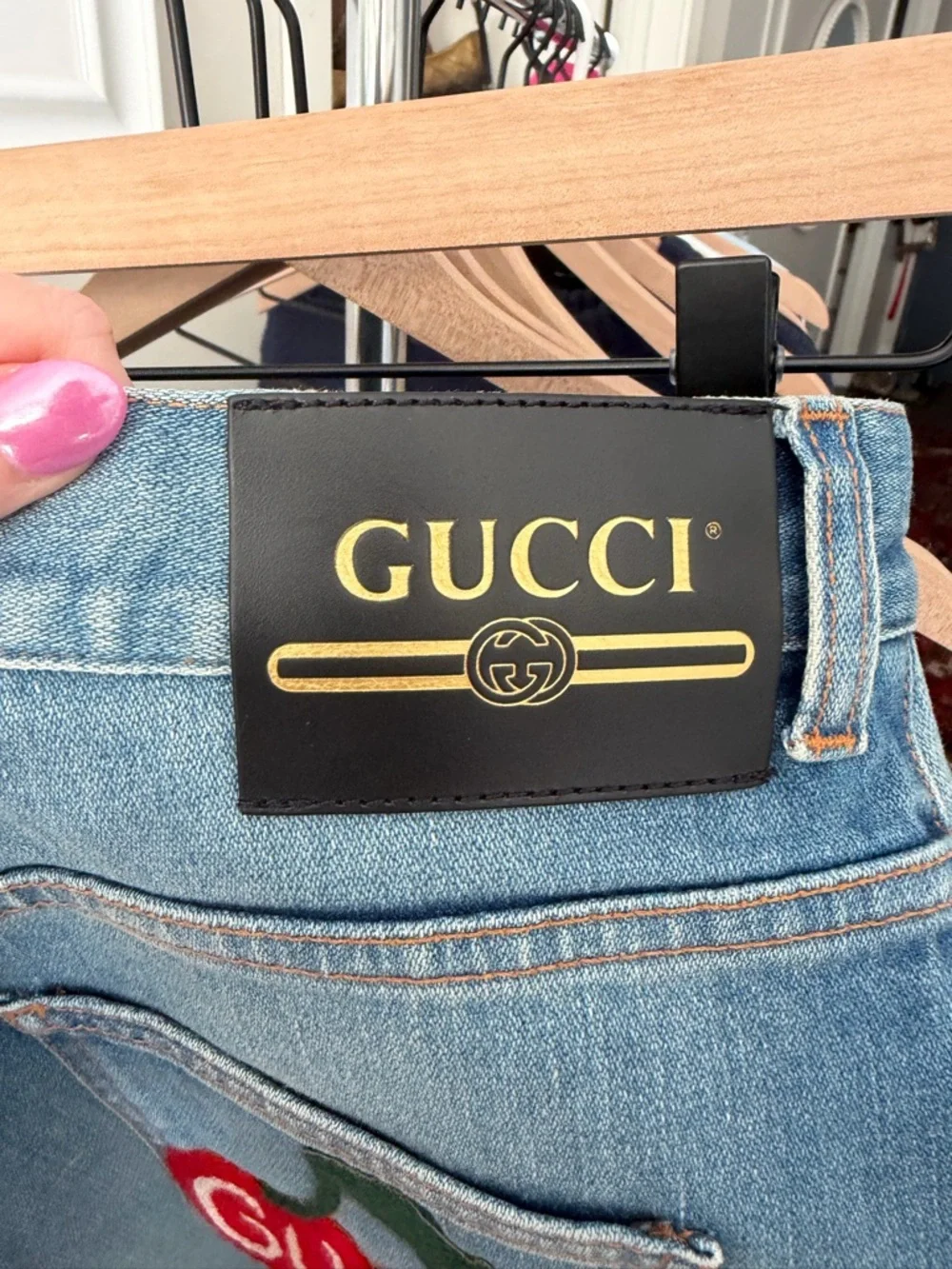 GUCCI 🍒Cherry Patch Jean Shorts - Picture 8 of 11